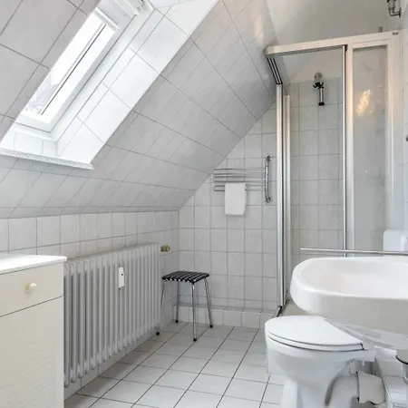 7 Seehundskoje Id 173 *